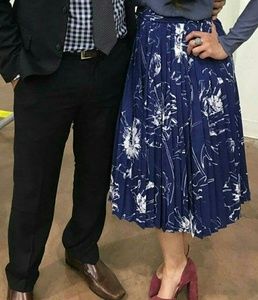 Midi pleaded blue floral skirt